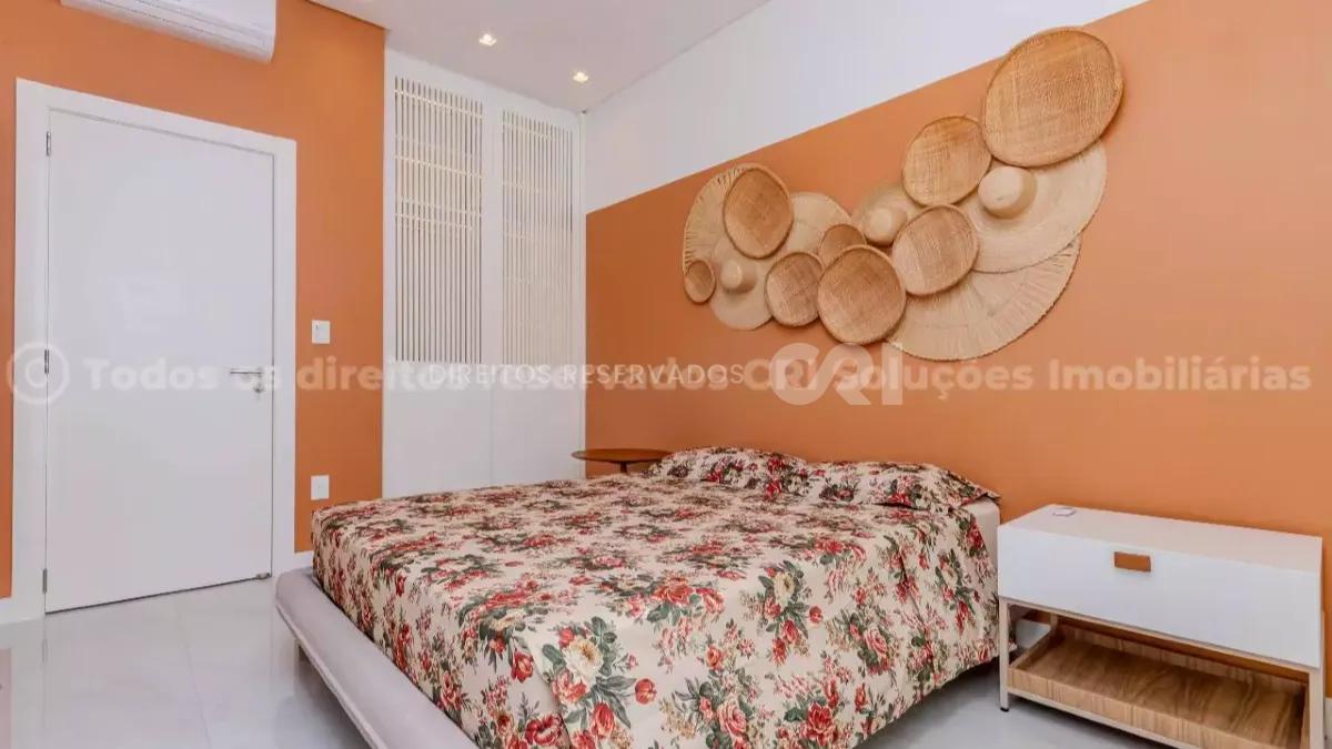 Penthouse Mobiliada 5 Suítes, 6 Banheiros e 4 Vagas no Topázio Imperial Meia Praia Itapema