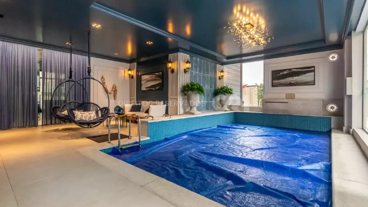 Penthouse Mobiliada 5 Suítes, 6 Banheiros e 4 Vagas no Topázio Imperial Meia Praia Itapema