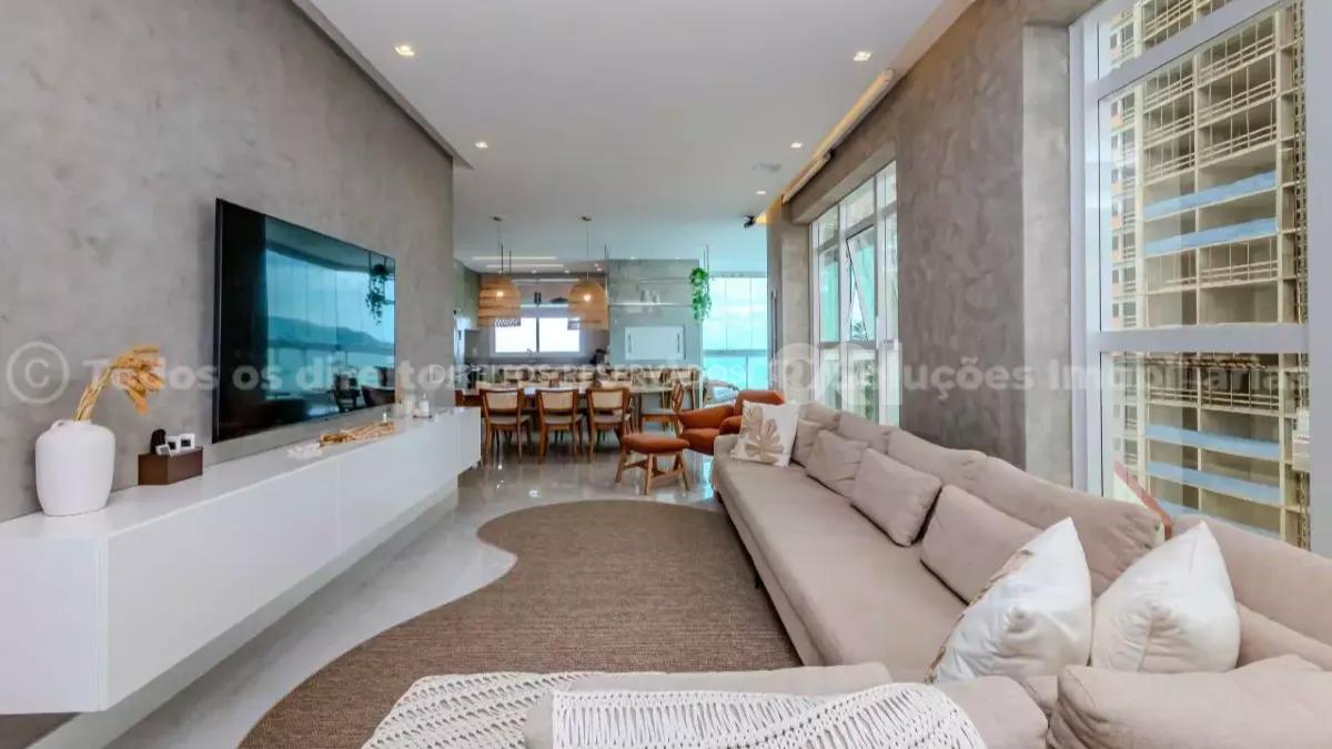 Penthouse Mobiliada 5 Suítes, 6 Banheiros e 4 Vagas no Topázio Imperial Meia Praia Itapema