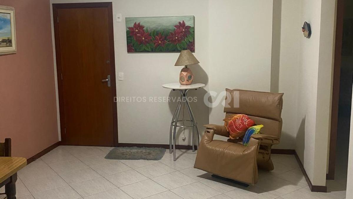 Apartamento com 3 Dormitórios no Residencial Caravelas em Meia Praia, Itapema