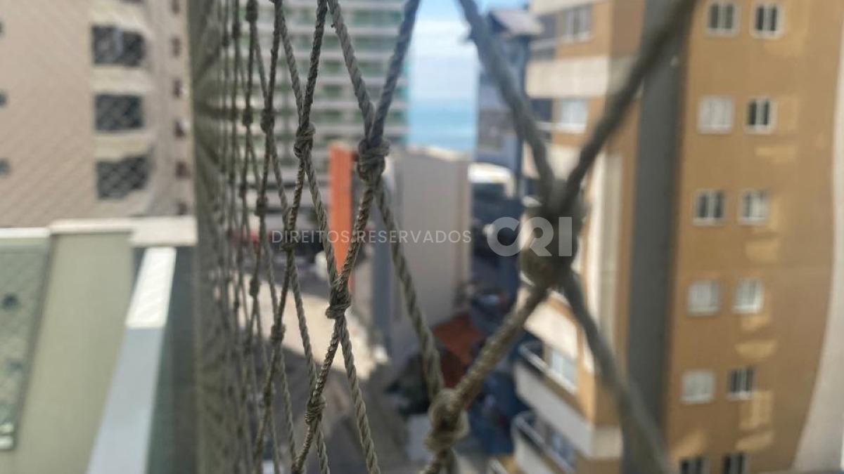 Apartamento com 3 Dormitórios no Residencial Caravelas em Meia Praia, Itapema