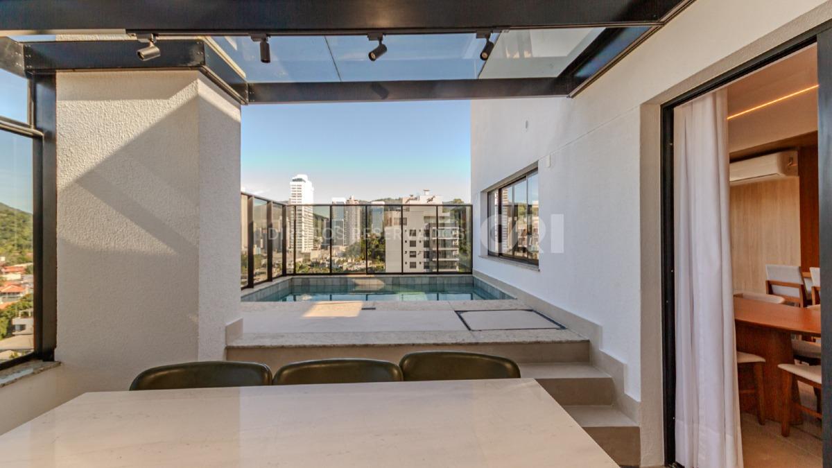Cobertura Duplex Mobiliada no Edifício JK com 3 suítes na Praia Brava em Itajaí