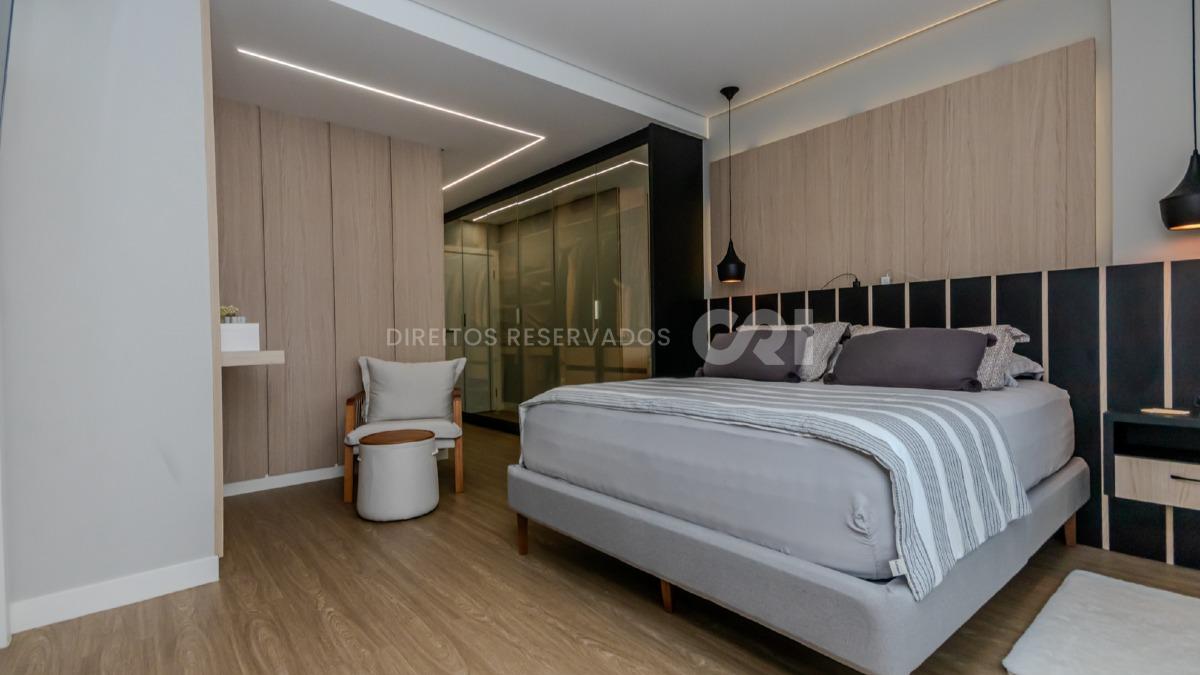 Apartamento com 3 suítes no Città di Vinci no Centro de Balneário Camboriú