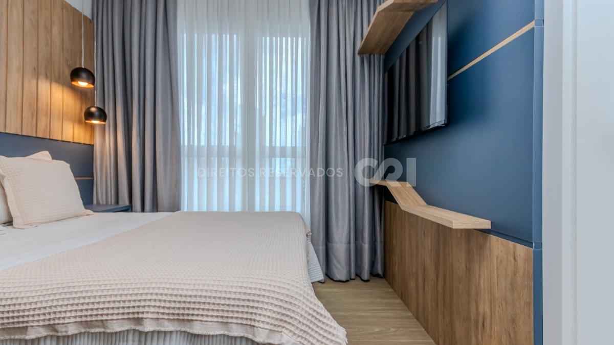 Apartamento com 3 suítes no Città di Vinci no Centro de Balneário Camboriú