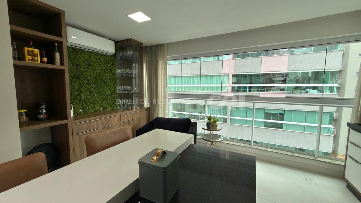 Apartamento com 3 Dormitórios no Edifício Islamorada na Meia Praia, Itapema