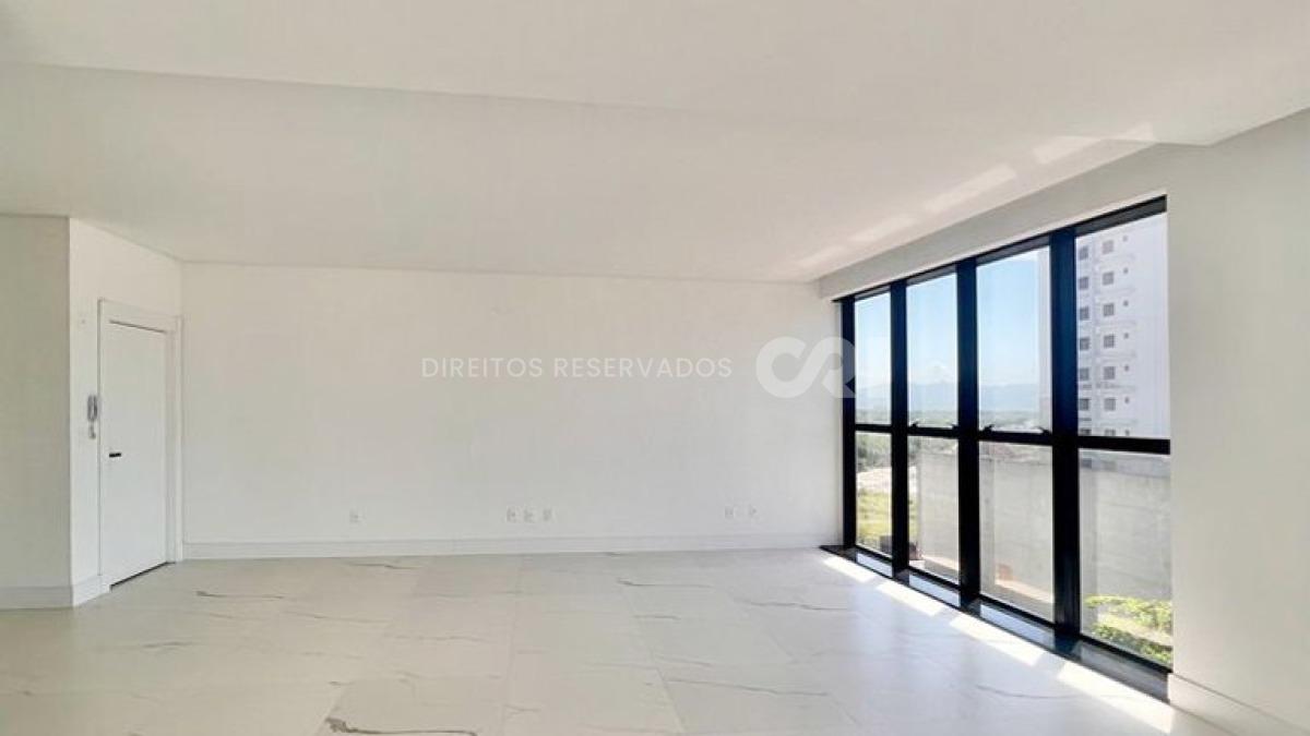 Apartamento com 3 Dormitórios no Carmel Residence na Meia Praia, Itapema