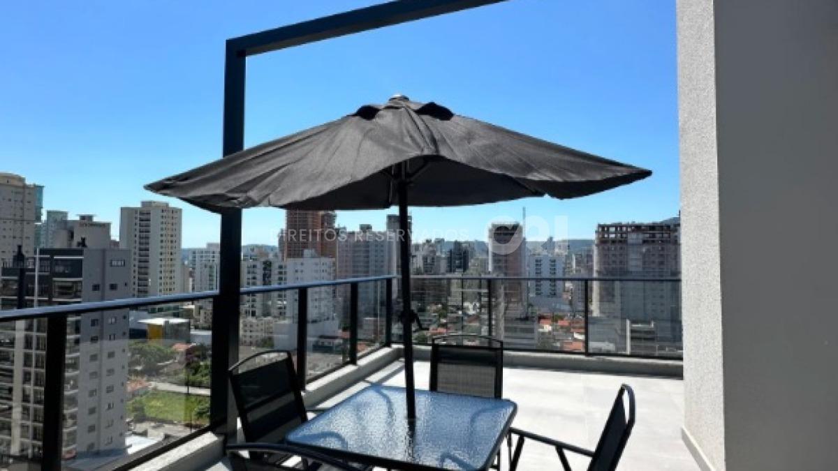 Apartamento com 4 suítes Veneza Residence na Meia Praia em Itapema