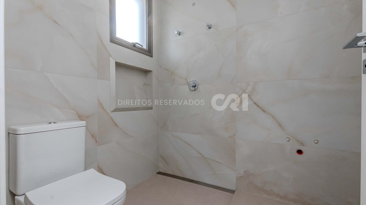 Apartamento com 4 Suítes no Edifício Torre de Mallorca no Centro de Balneário Camboriú