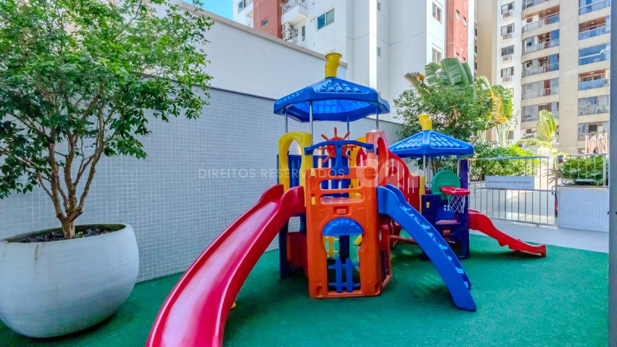 Apartamento com 4 Suítes no Edifício Torre de Mallorca no Centro de Balneário Camboriú
