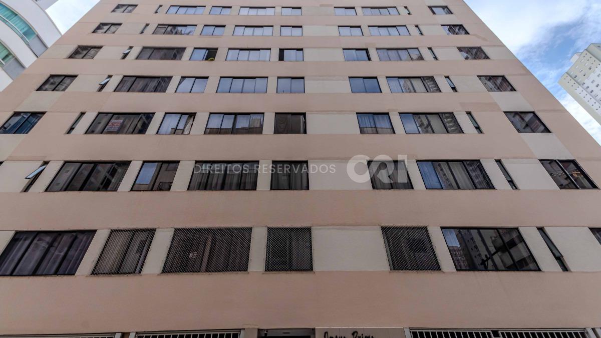 Apartamento com 3 quartos no Edifício Opera Prima no Centro de Balneário Camboriú