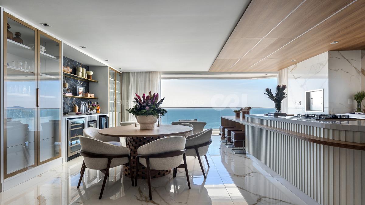 Apartamento com 210 m², 3 Suítes no Le Blanc na Praia Brava, Itajaí