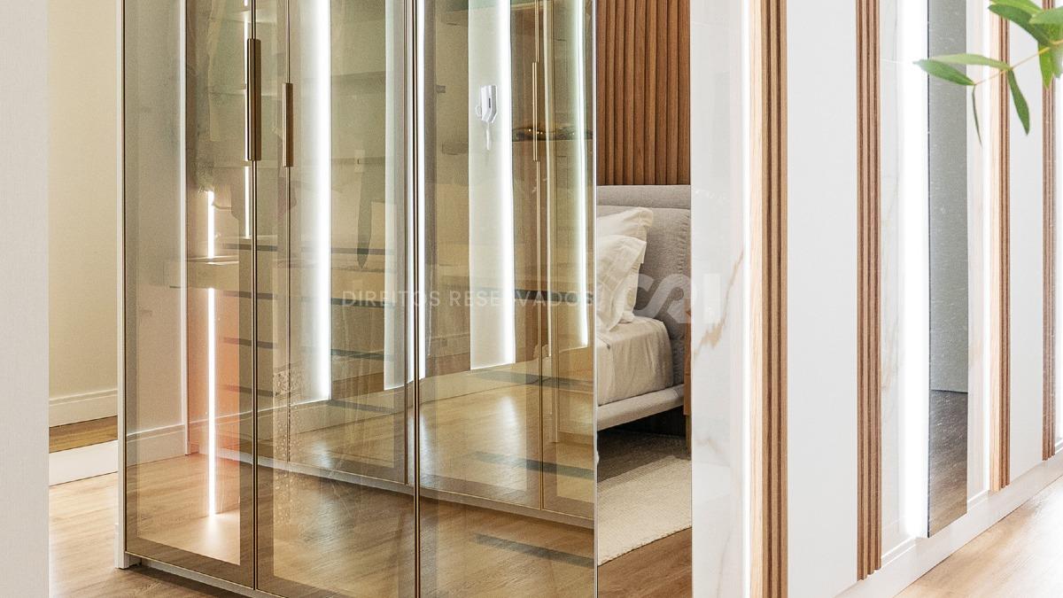 Apartamento com 210 m², 3 Suítes no Le Blanc na Praia Brava, Itajaí