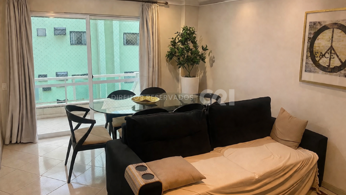 Apartamento com 3 Suítes no Residencial Antonio Santana na Meia Praia, Itapema