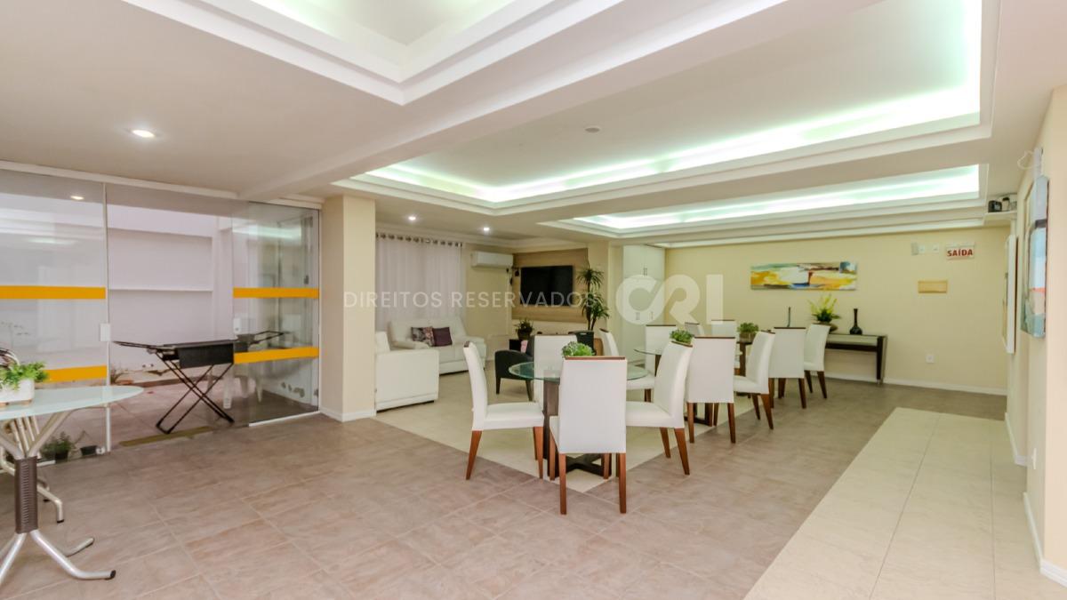  Apartamento com 3 dormitórios no Esquina Central no Centro de Balneário Camboriú