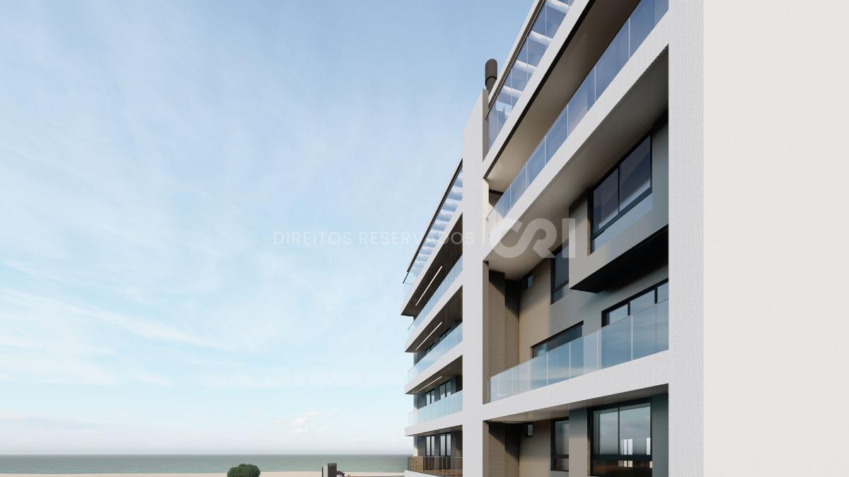 Apartamento Duplex com 3 Dormitórios no Brava Select na Praia Brava em Itajaí