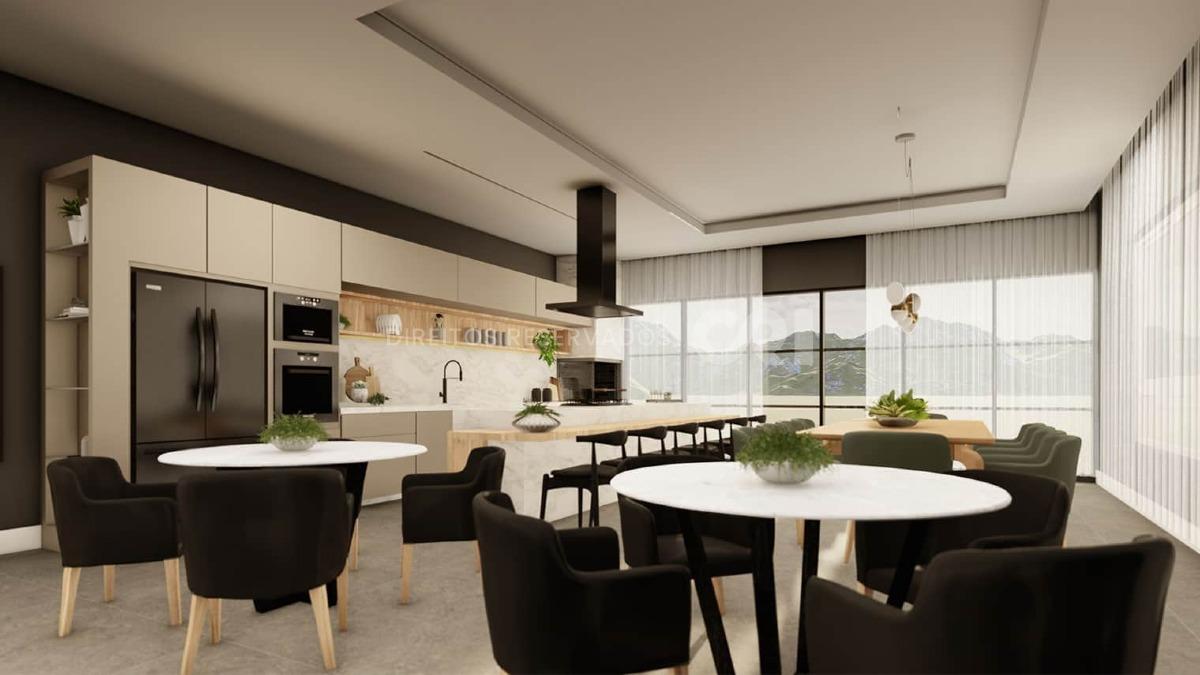 Apartamento Duplex com 3 Dormitórios no Brava Select na Praia Brava em Itajaí