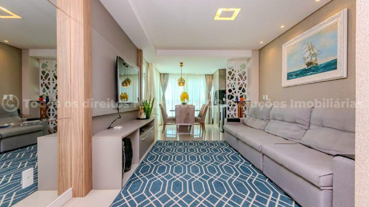 Apartamento com 4 suítes no Império das Ondas no Pioneiros em Balneário Camboriú