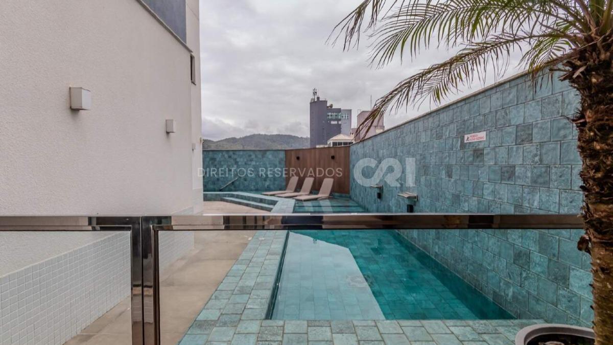 Apartamento com 03 suítes no Edifício Green Ocean no Centro em Balneário Camboriú