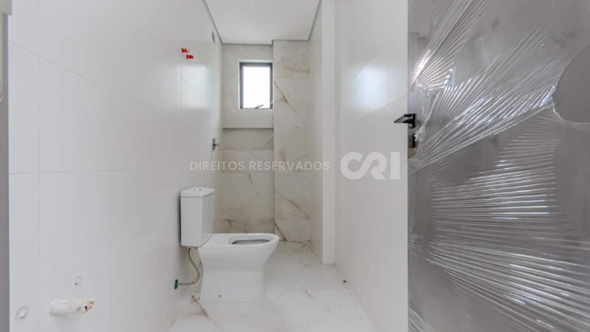 Apartamento com 03 suítes no Edifício Green Ocean no Centro em Balneário Camboriú