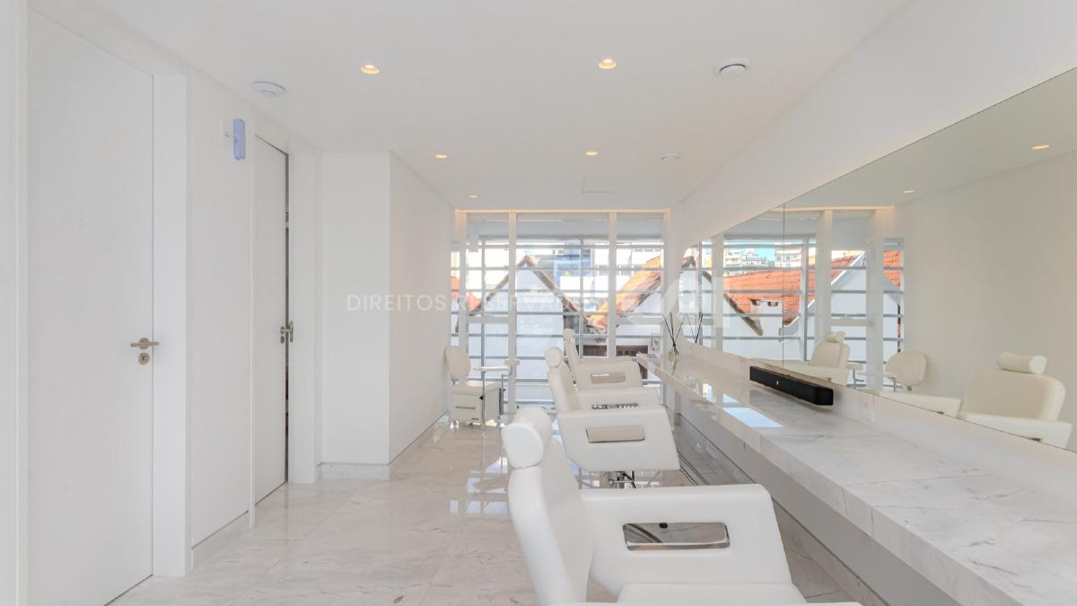 Apartamento com 3 Suítes e 163m² no Riva na Praia Brava em Itajaí