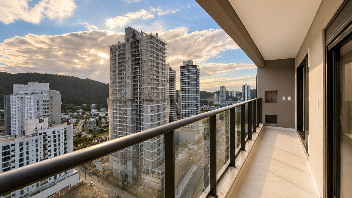 Apartamento com 2 dormitórios com sacada no Sky Brava na Praia Brava em Itajaí
