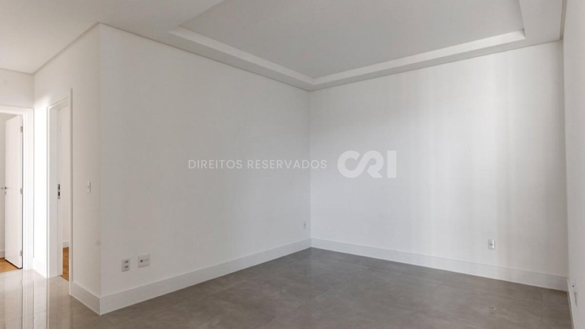 Apartamento com 2 Suítes no Boulevard Royal no Centro de Itapema