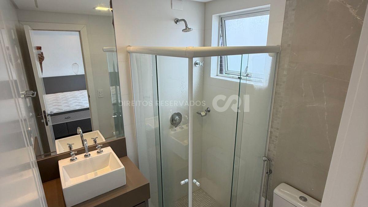 Apartamento com 3 suítes no Essence Residence na Barra Norte em Balneário Camboriú