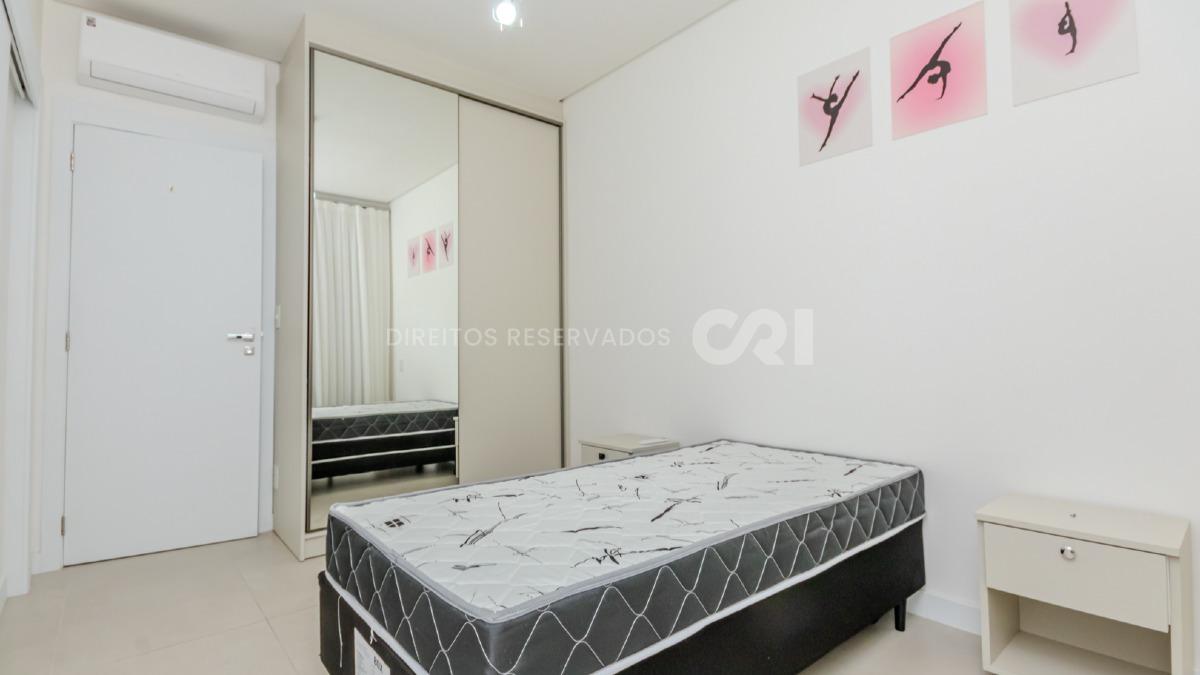Apartamento Mobiliado com 3 Suítes no Edifício Tierra del Sol no Centro de Balneário Camboriú