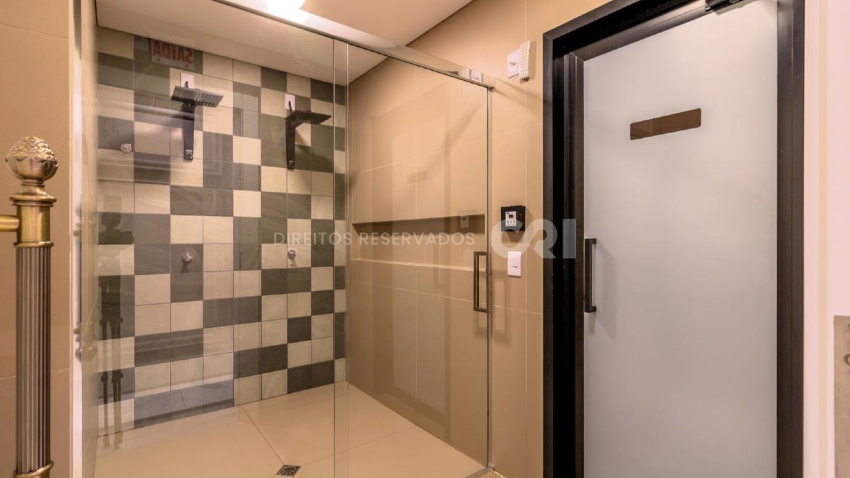 Apartamento com 4 Suítes no Paramount Tower em Meia Praia, Itapema