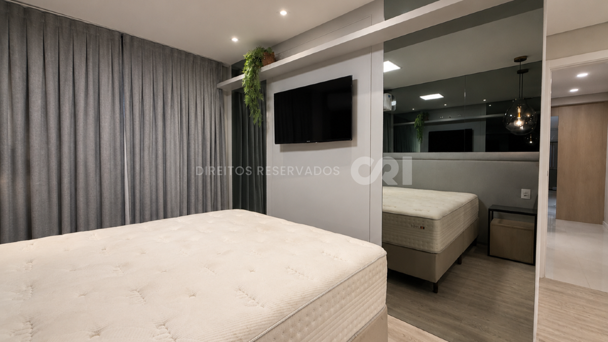 Apartamento com 3 Dormitórios no Brava View na Praia Brava em Itajaí