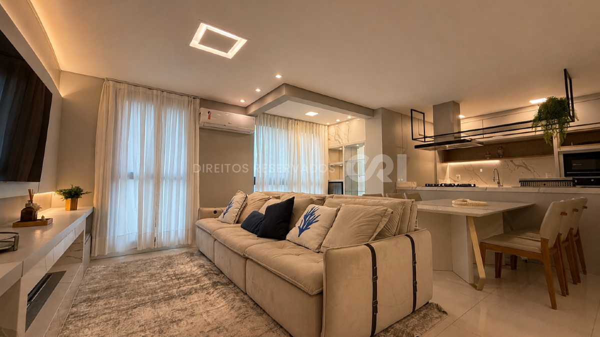 Apartamento com 3 Dormitórios no Brava View na Praia Brava em Itajaí