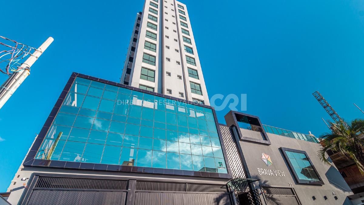 Apartamento com 3 Dormitórios no Brava View na Praia Brava em Itajaí