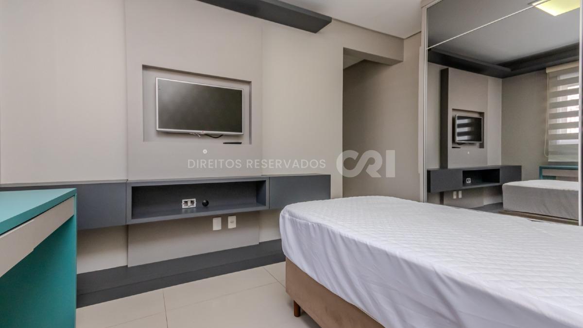 Apartamento com 4 suítes no Edifício Villa Castelli no Centro de Balneário Camboriú