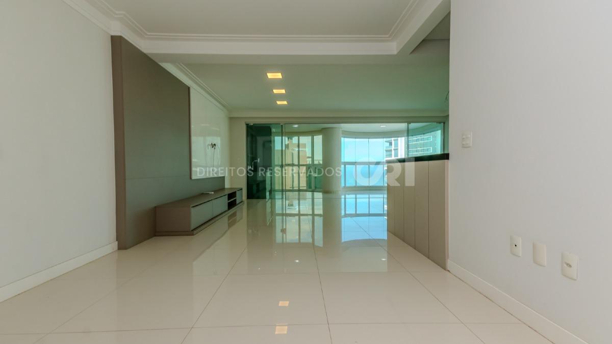 Apartamento com 4 Suítes no Central Park em Centro, Itapema