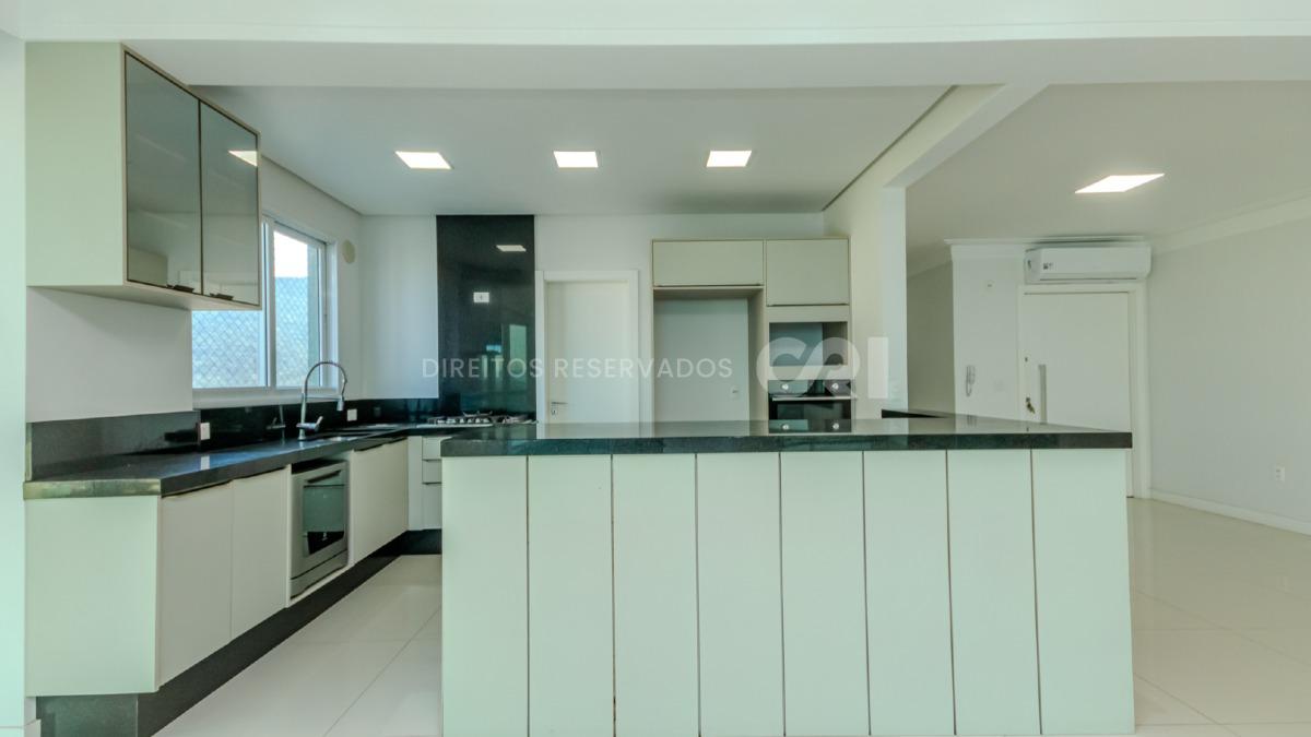 Apartamento com 4 Suítes no Central Park em Centro, Itapema