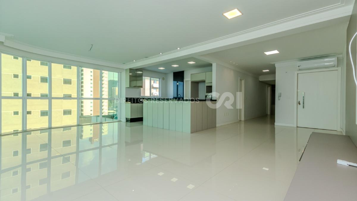Apartamento com 4 Suítes no Central Park em Centro, Itapema
