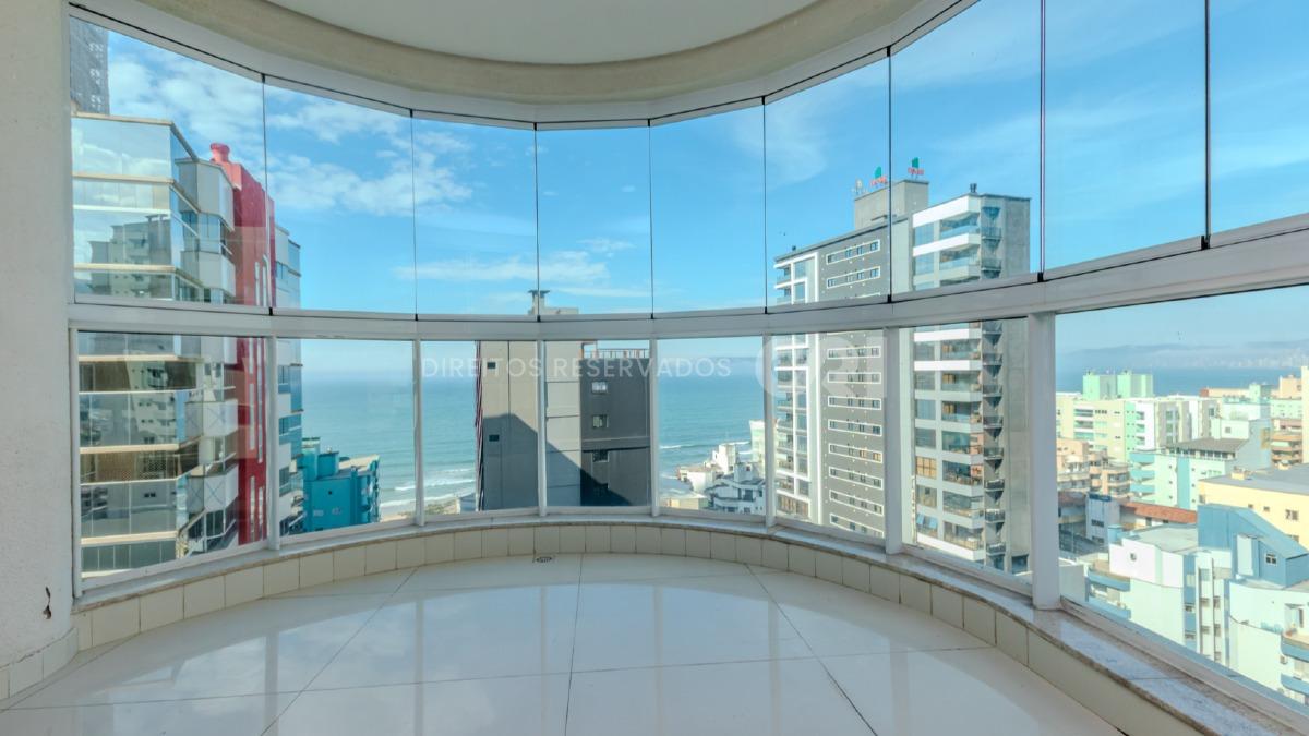 Apartamento com 4 Suítes no Central Park em Centro, Itapema
