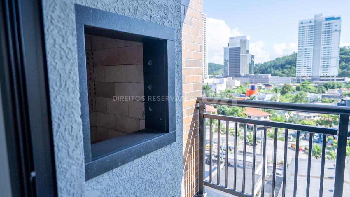 Apartamento com 3 Dormitórios no Edifício Portal da Brava na Praia dos Amores em Balneário Camboriú