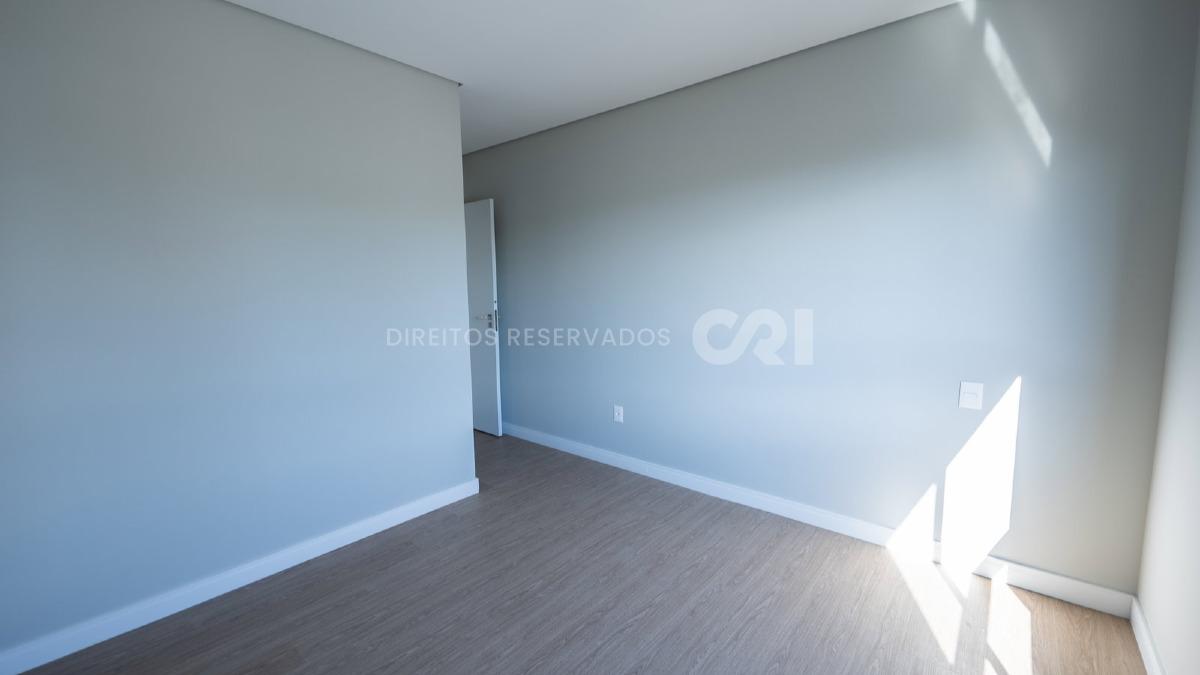 Apartamento com 3 Dormitórios no Edifício Portal da Brava na Praia dos Amores em Balneário Camboriú