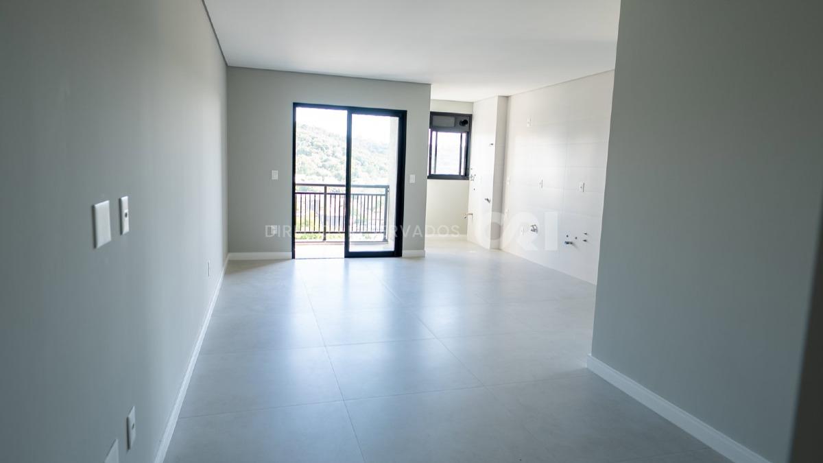 Apartamento com 3 Dormitórios no Edifício Portal da Brava na Praia dos Amores em Balneário Camboriú