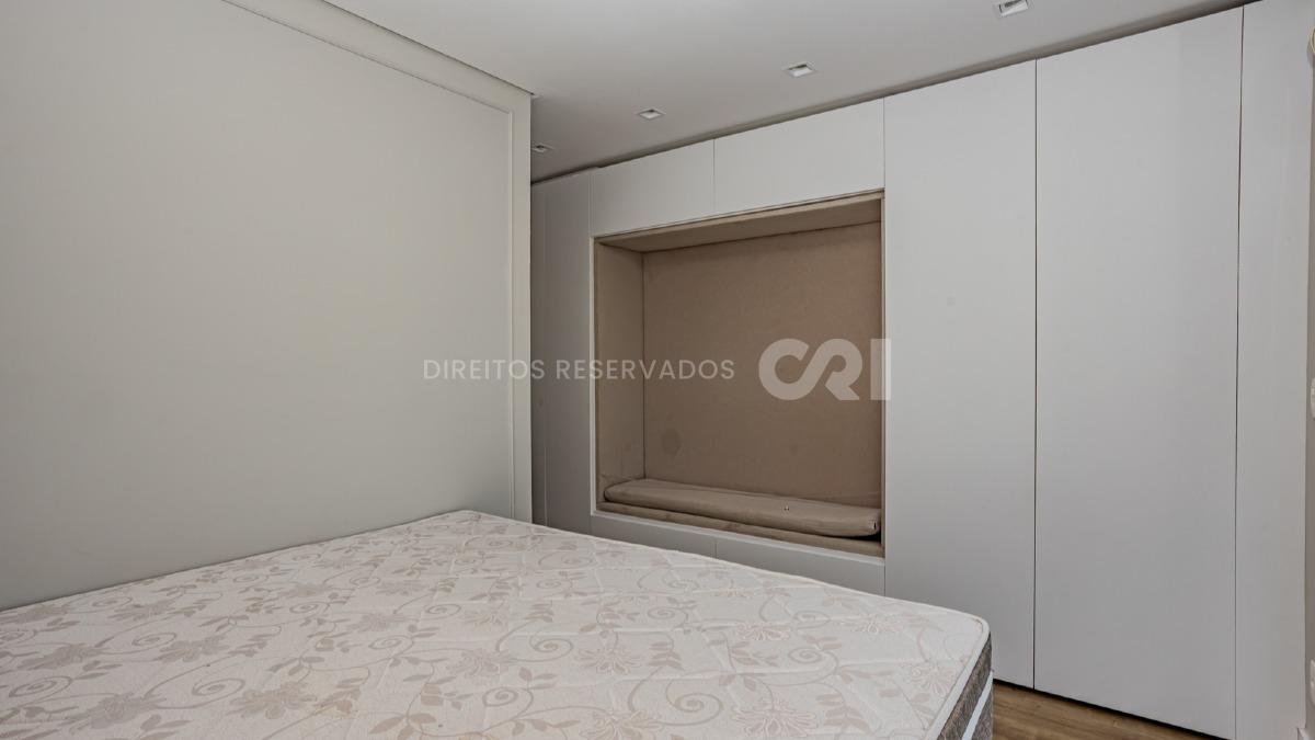 Apartamento com 3 Suítes no Amores da Brava Club House na Praia Brava, Itajaí.