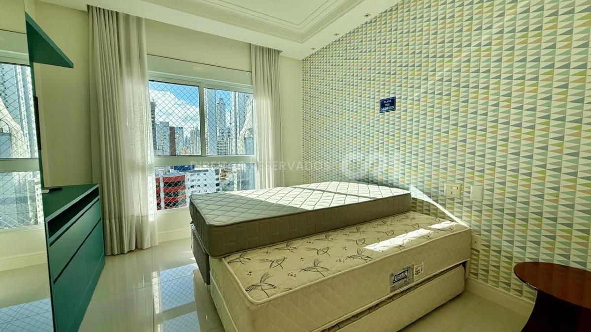Apartamento com 4 quartos no Edifício Parigi Residenza na Barra Sul em Balneário Camboriú.