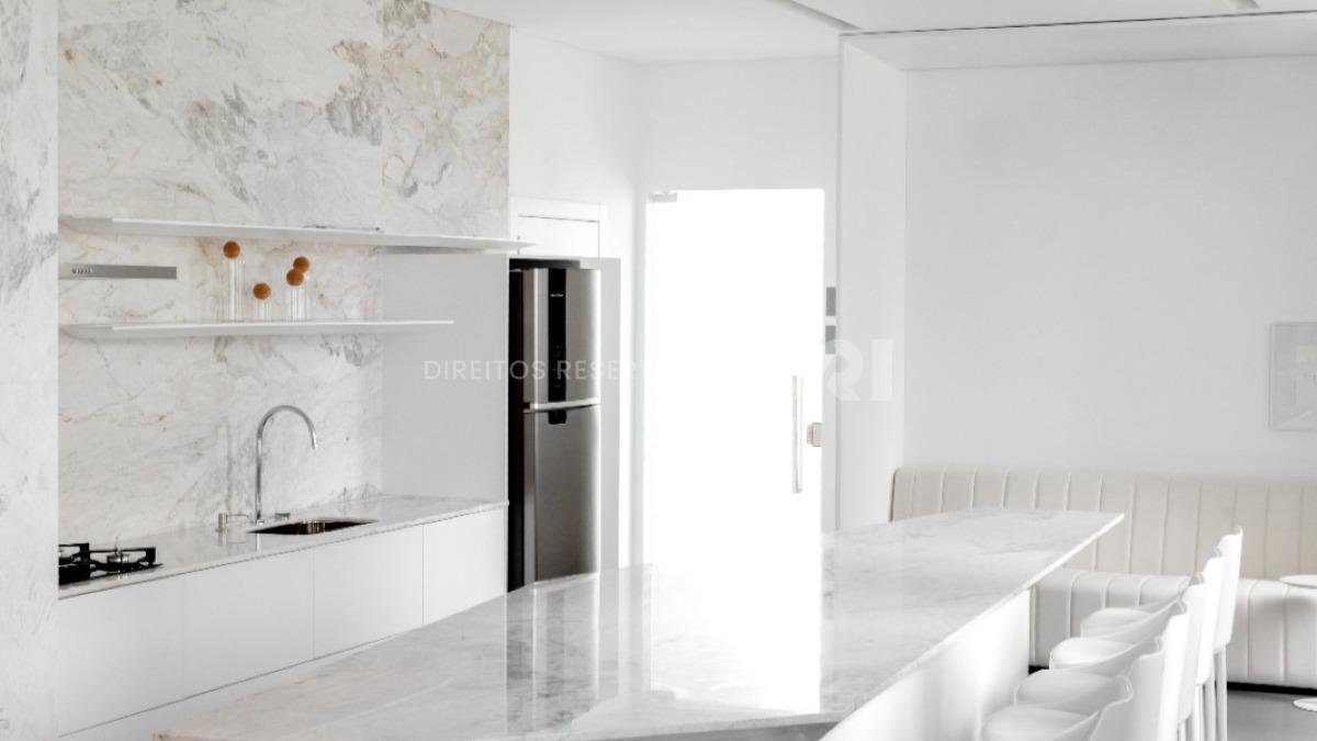 Apartamento Brisa com 4 Suítes no Zaha Building em Meia Praia, Itapema