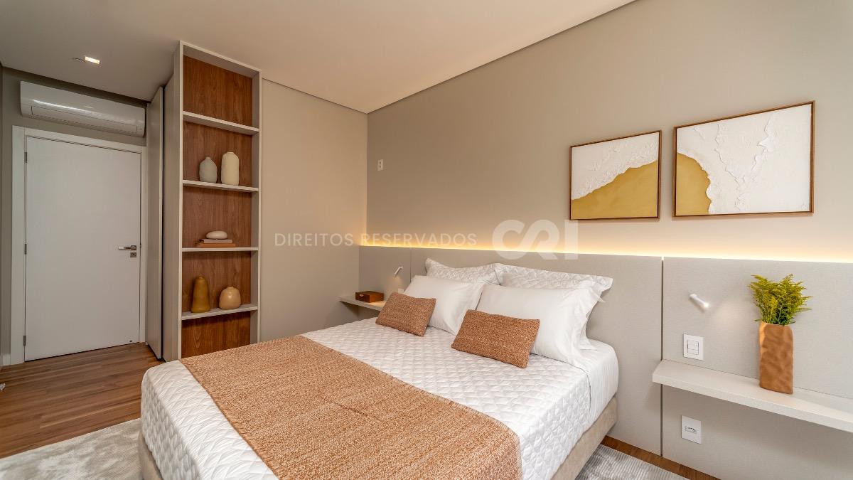 Apartamento com 4 Suítes no Edifício Vitra no Centro de Balneário Camboriú