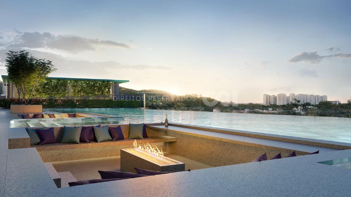 Apartamento com 2 Suítes no Brava Ocean Home Club na Praia Brava em Itajaí