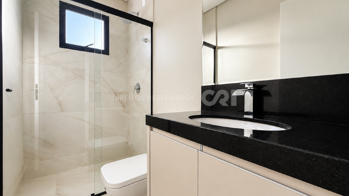 Apartamento com 2 Quartos no Manu Bay na Praia Brava em Itajaí