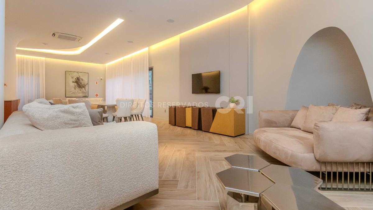 Cobertura com 4 suítes no Tonino Lamborghini Residences na Barra Sul em Balneário Camboriú