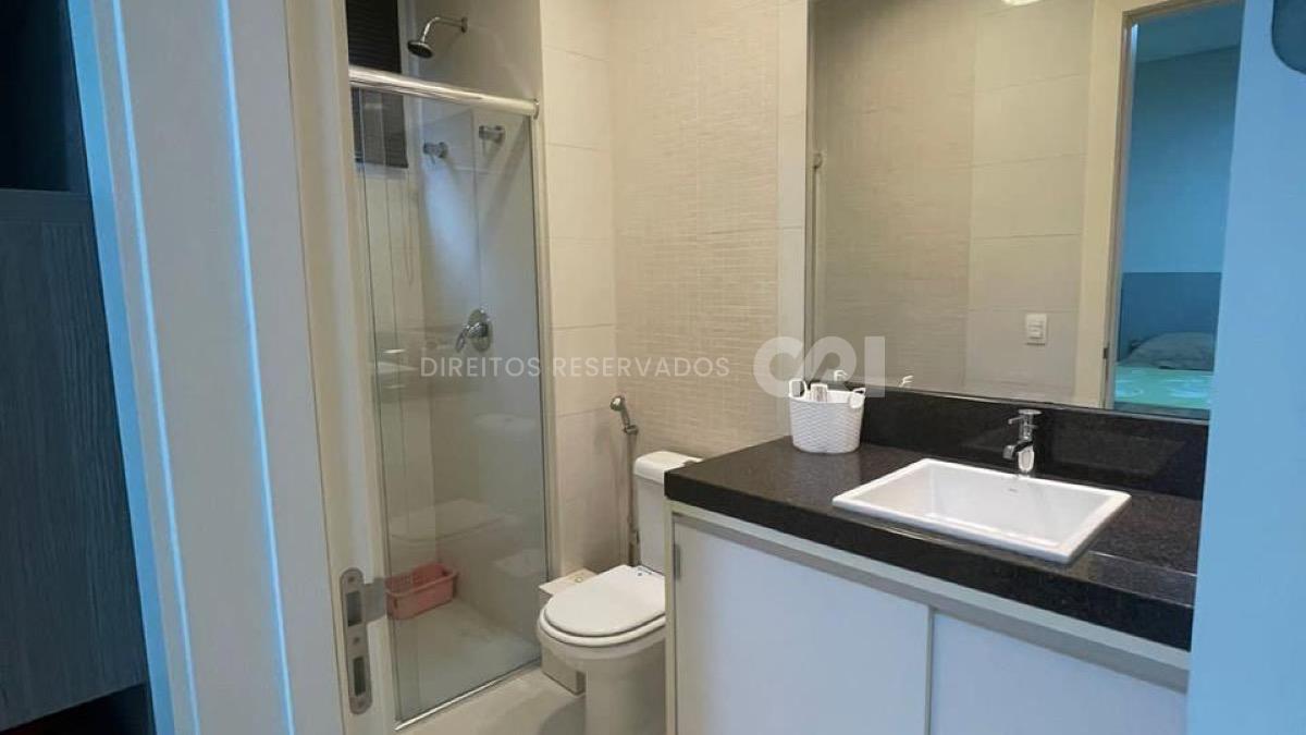 Apartamento com 4 Suítes no Edifício Metrópolis em Pioneiros, Balneário Camboriú.