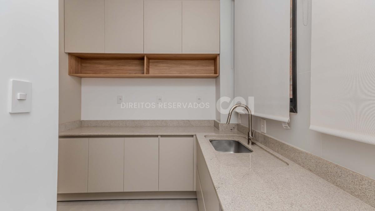 Apartamento com 3 Suítes no Miami Beach em Balneário Perequê, Porto Belo