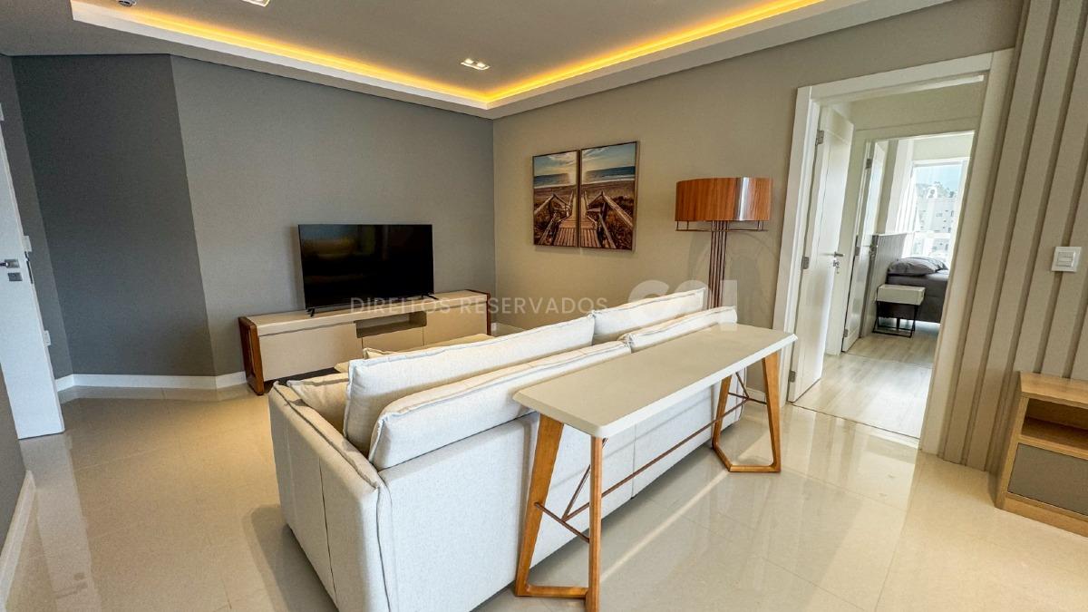 Apartamento com 3 Suítes no Quatro Ilhas no Centro de Itapema